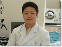 院長　医学博士　寺下 健洋